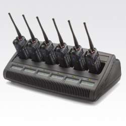 WPLN4221 IMPRES Multi-unit Charger (UK Plug/Display Model)